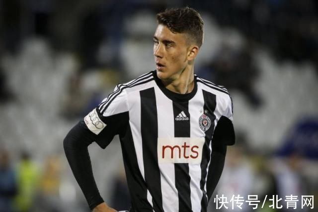 金牌背后的 金牌背后的