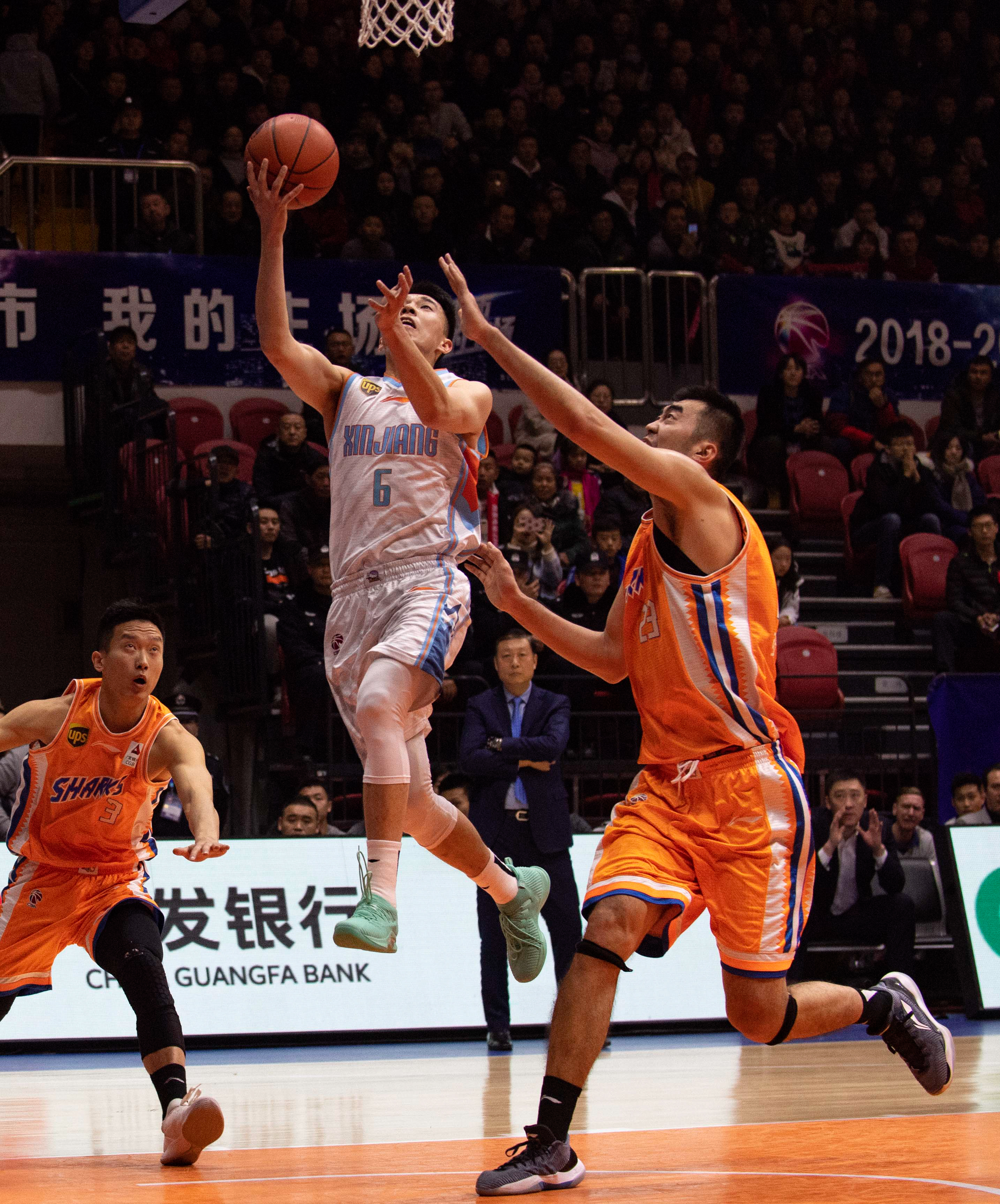 直接参与了 直接参与了