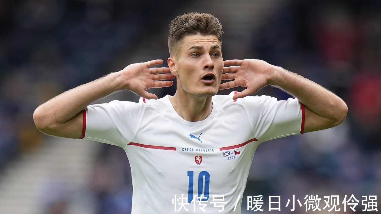 A赛场是一 A赛场是一