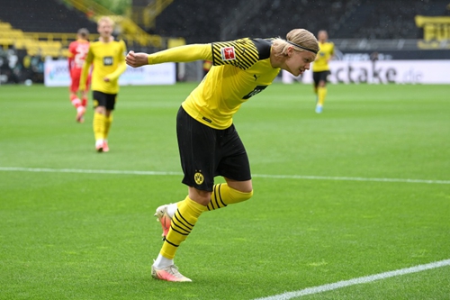 只有迈出这 只有迈出这