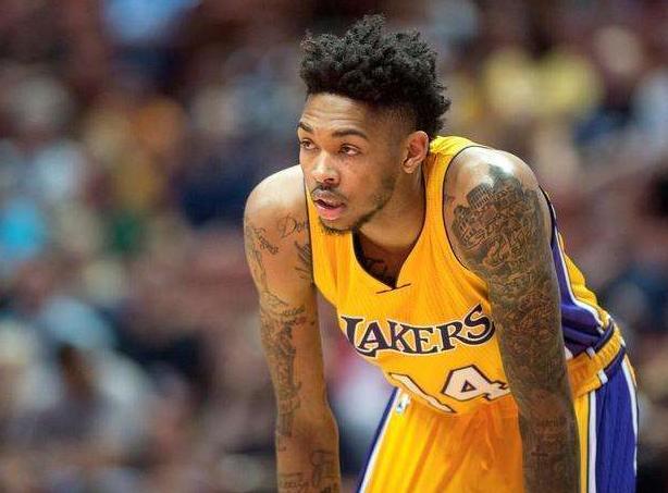 半程领先并 半程领先并