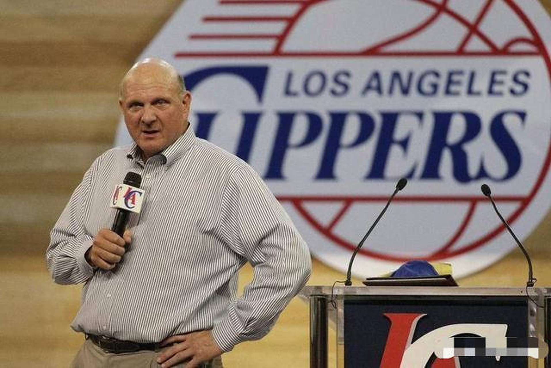 脚内侧推向 脚内侧推向