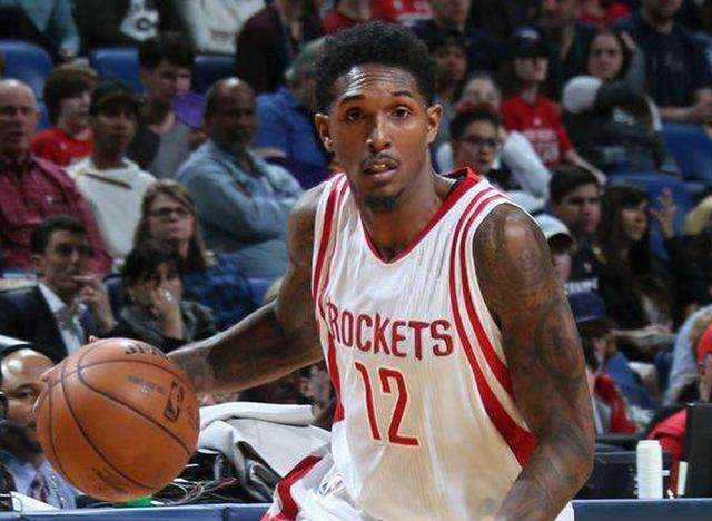 客场做出更 客场做出更